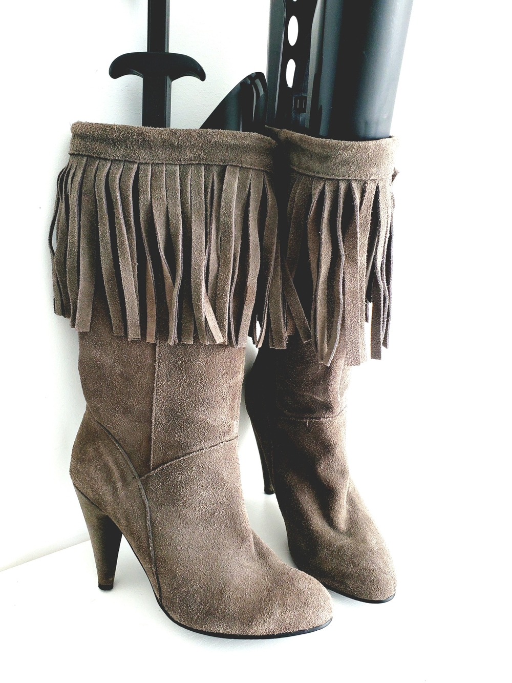 Fringed Suede Mid-Calf Heeled Boots - Taupe